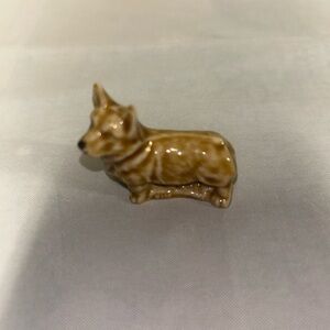 Ceramic Corgi Figurine - Brown